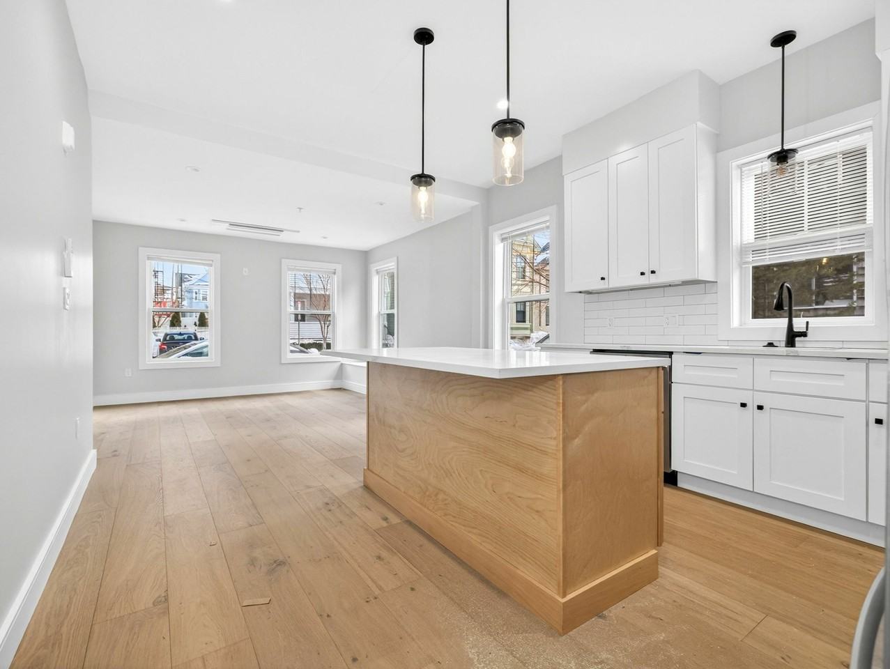 3 Franklin St #B - Photo 3 of 19