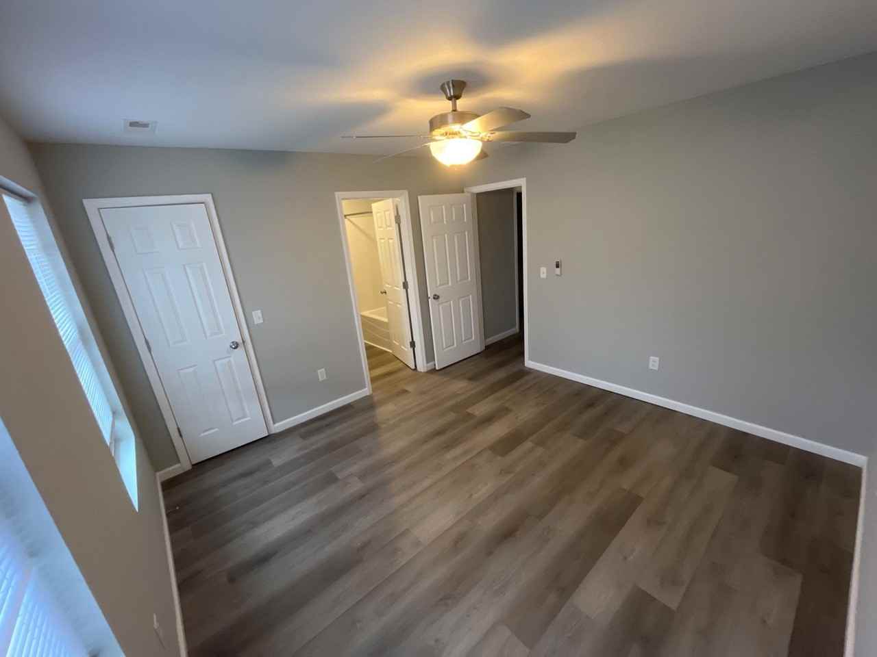 301 7th Street - Photo 5 of 10