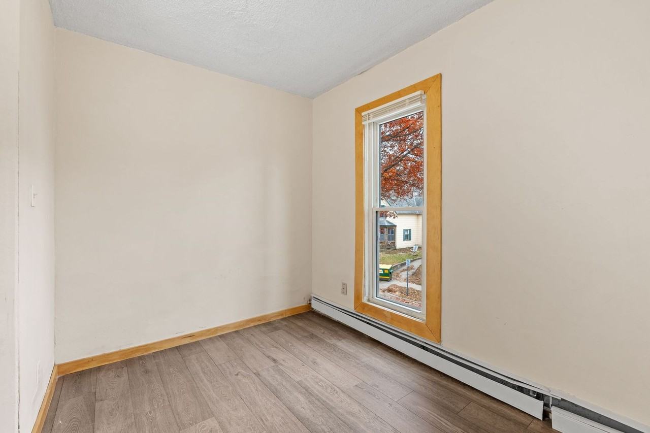 602 Mendota St #6 - Photo 7 of 10