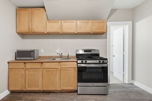 602 Mendota St #9 - Photo 1 of 1