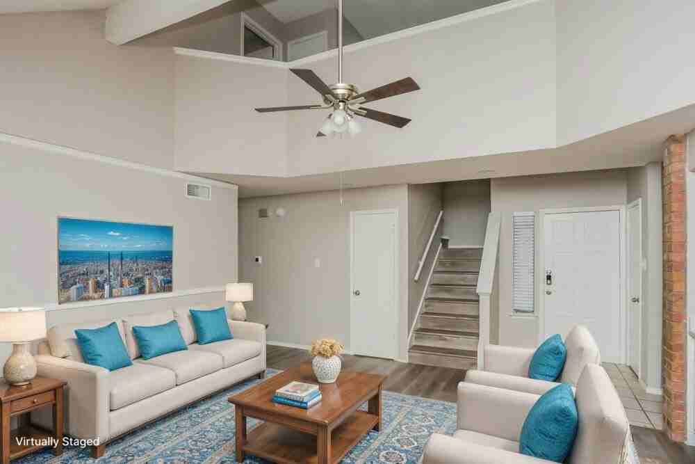 2413 Claremont Dr - Photo 5 of 20