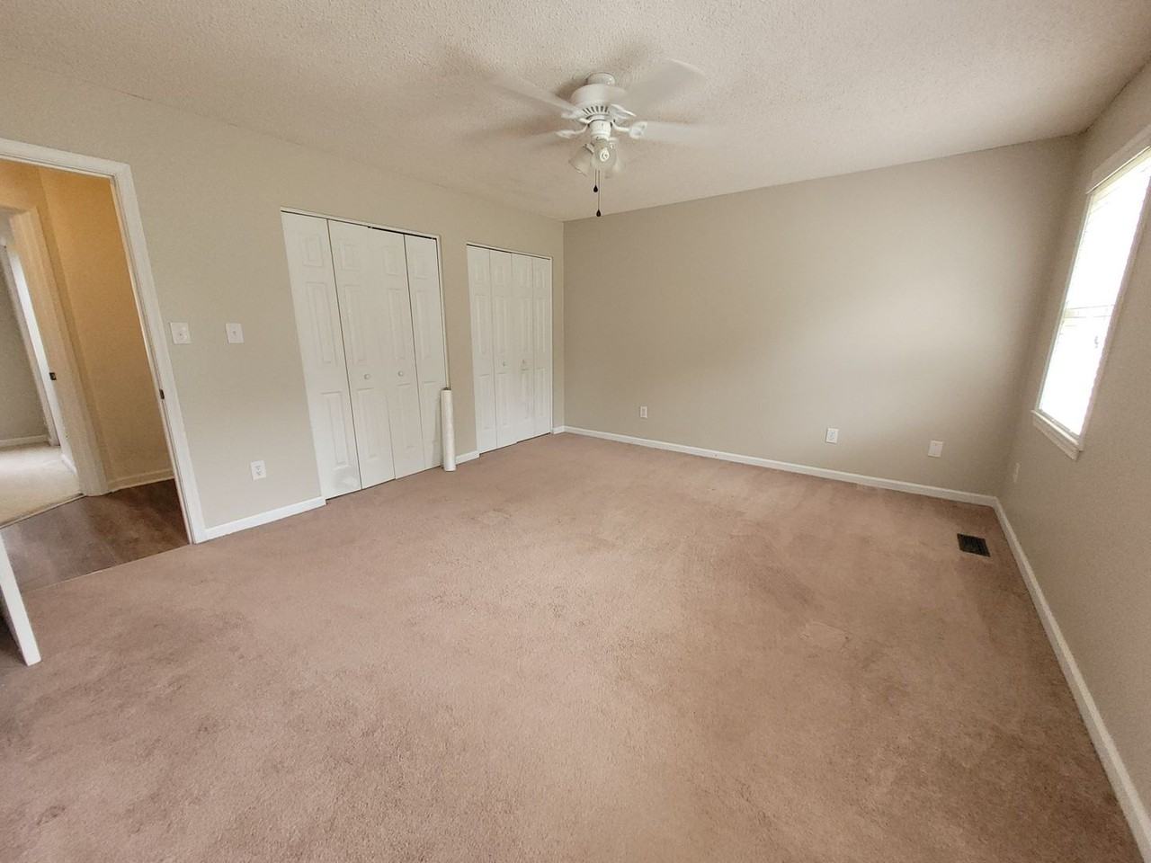 1049 Halls Creek Rd - Photo 7 of 13