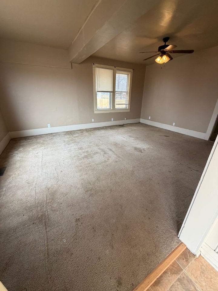 1600 S T St - Photo 3 of 13