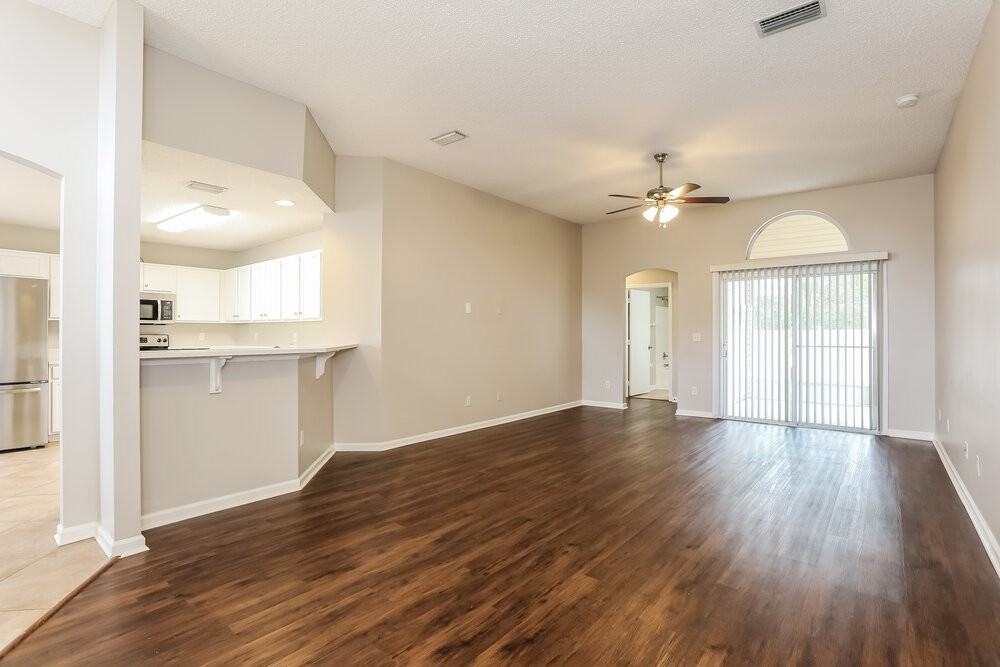 1771 Moss Creek Dr - Photo 4 of 16