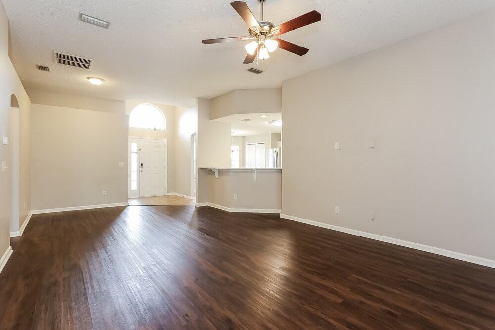 1771 Moss Creek Dr - Photo 5 of 16