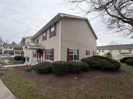 featured image of 854 Patrick Henry Dr