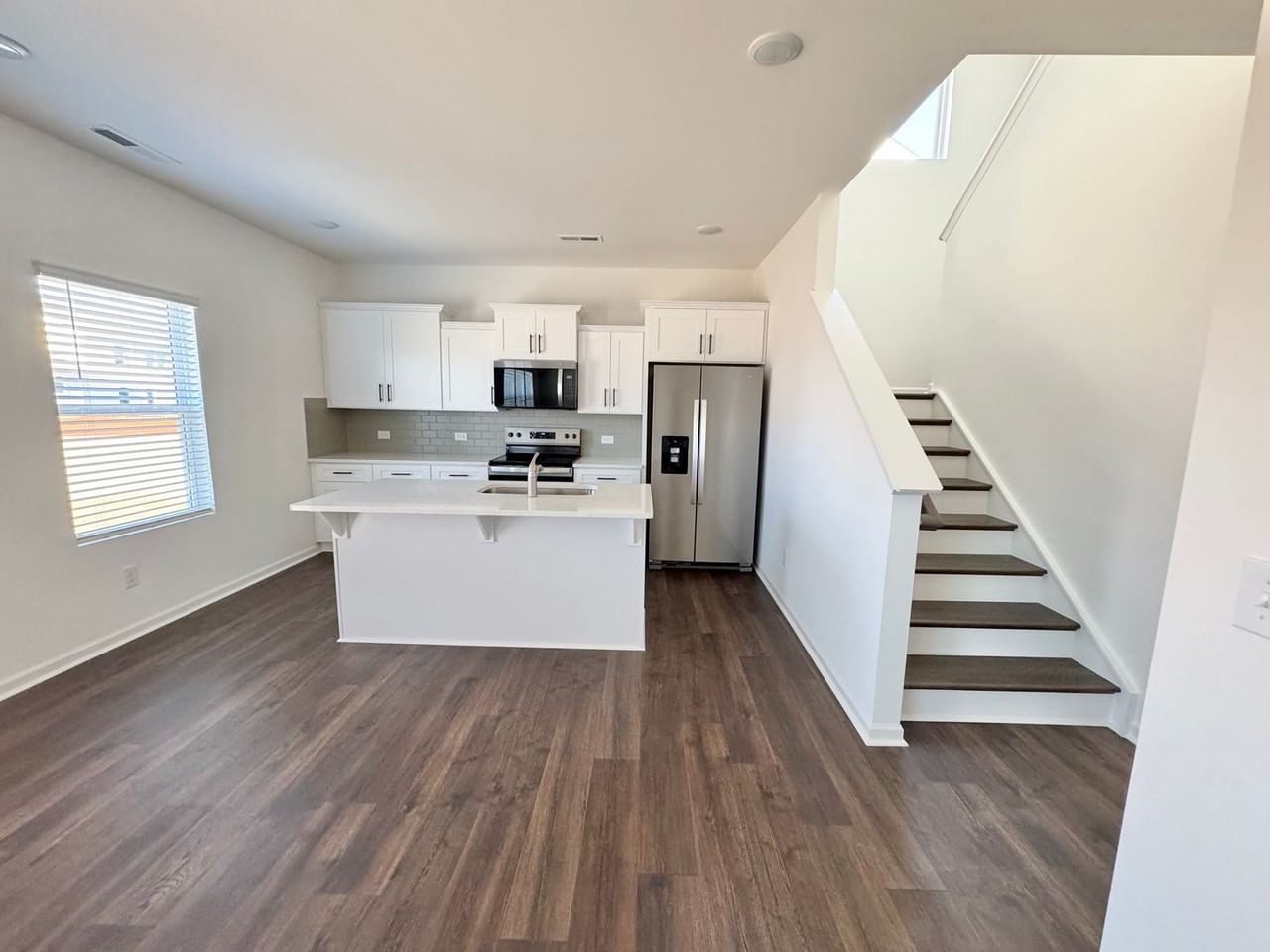 168 Cougar Ln - Photo 3 of 19