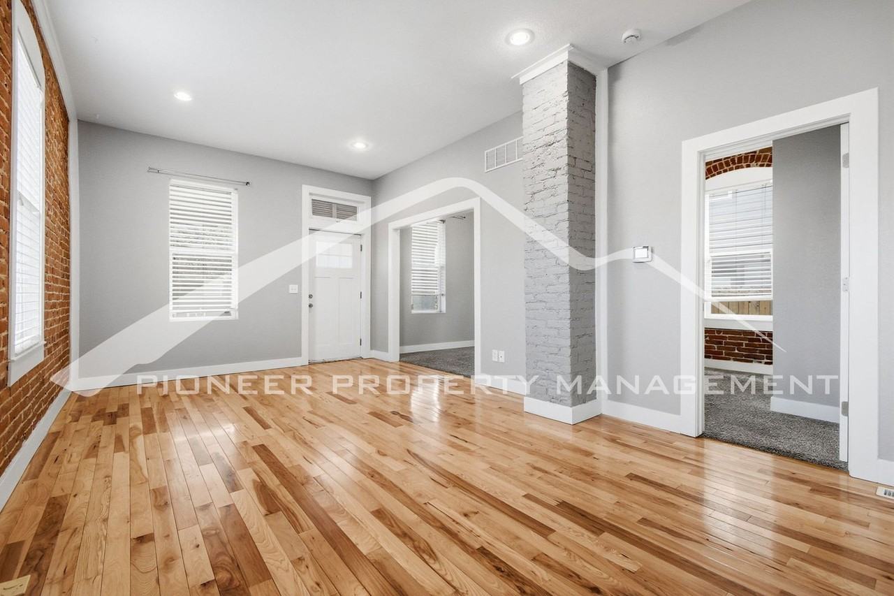 1854 W 46th Ave - Photo 4 of 22