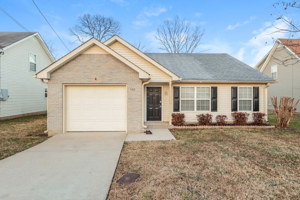 1411 Owasa Trl - Photo 3 of 19