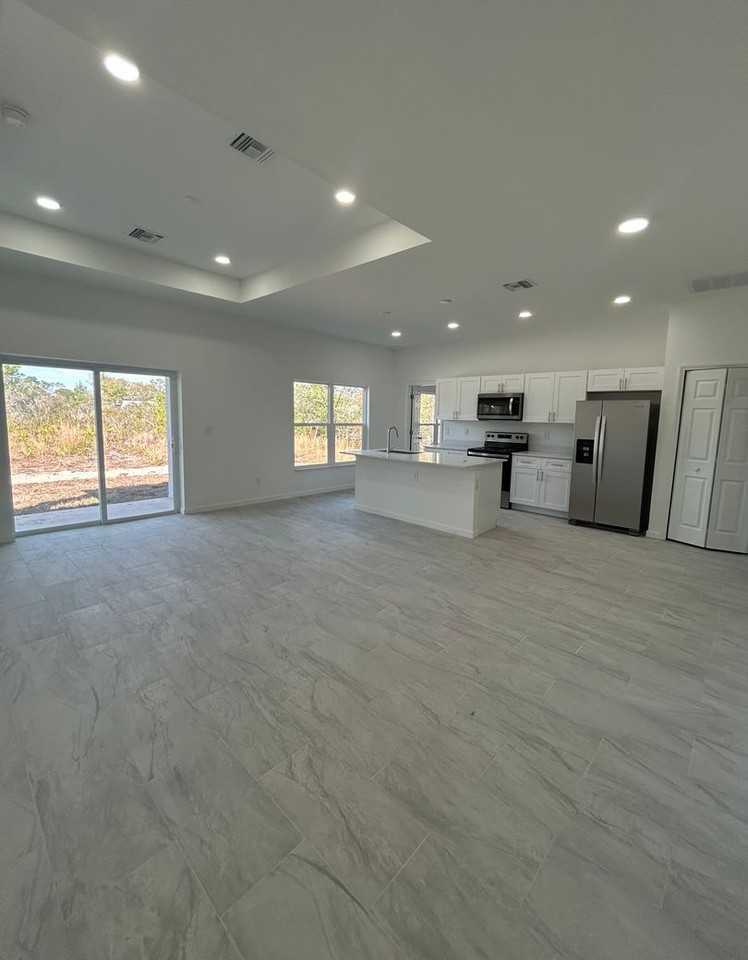 1110 Breckinridge Ave - Photo 4 of 43