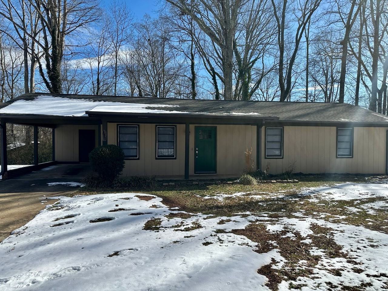 112 Lynwood Dr - Photo 3 of 14