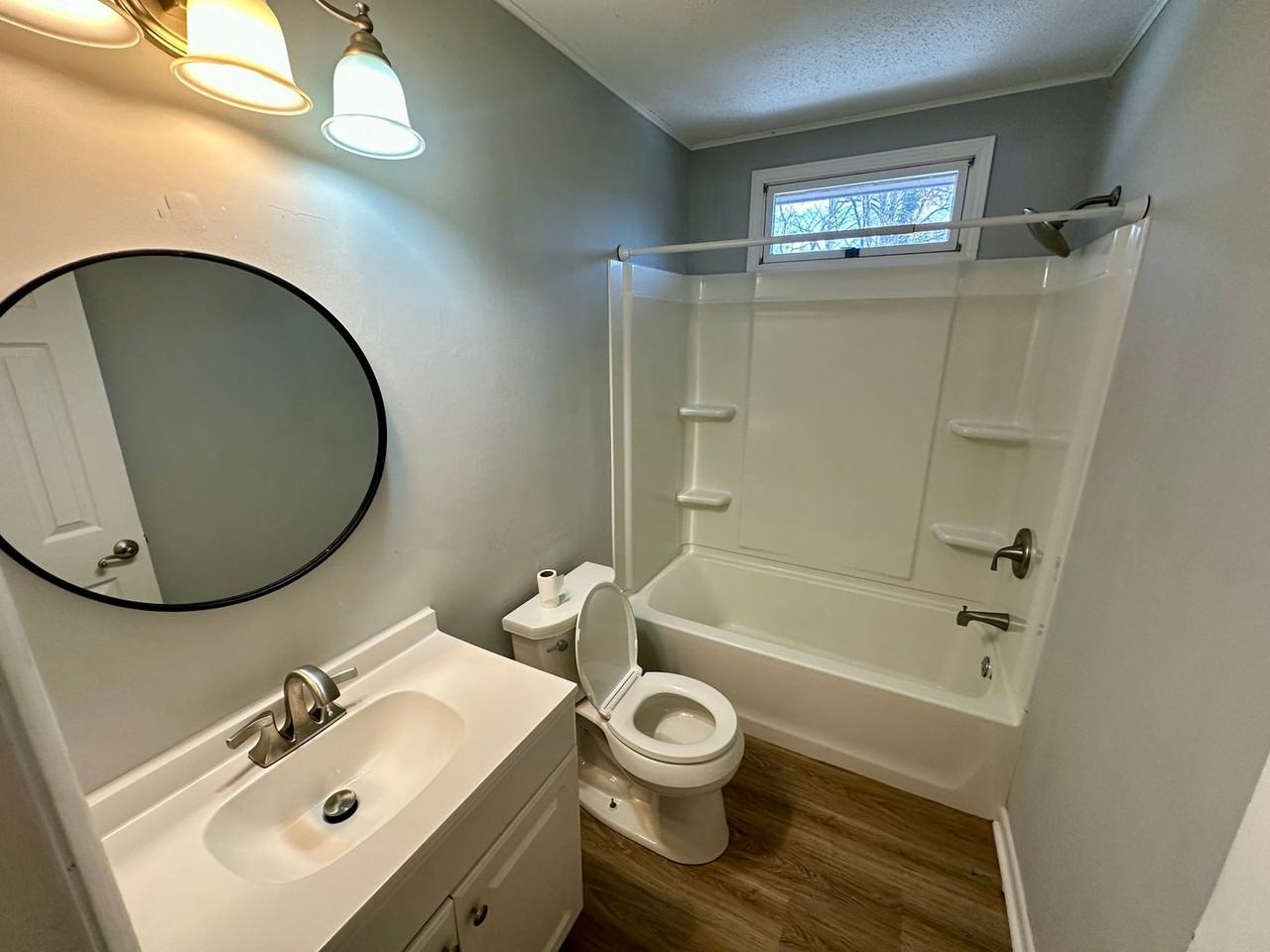 112 Lynwood Dr - Photo 7 of 14