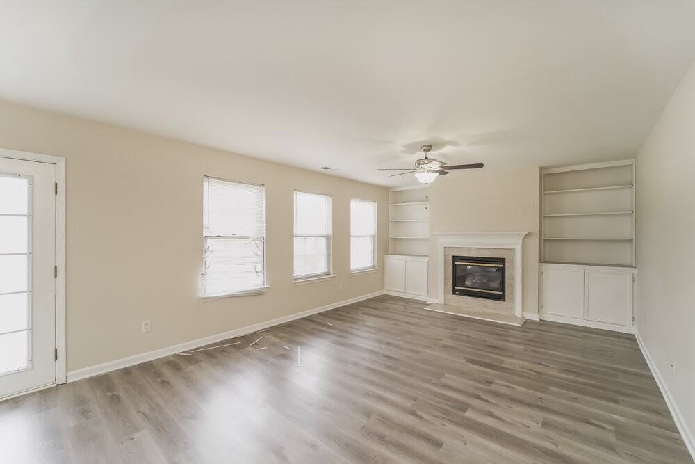 12001 Chantress Ln - Photo 5 of 17