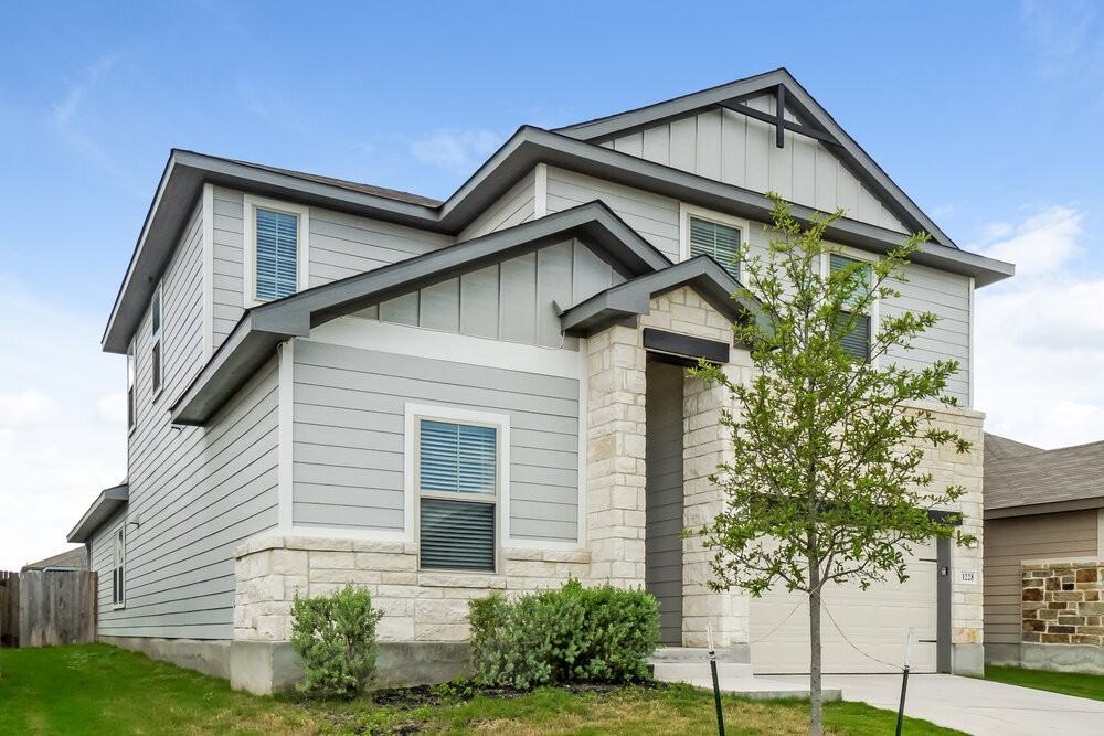 1228 Ella Xing - Photo 4 of 17