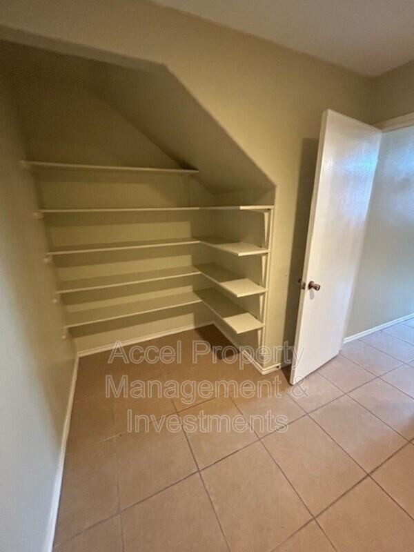 6318 N 19th Ln - Photo 6 of 12