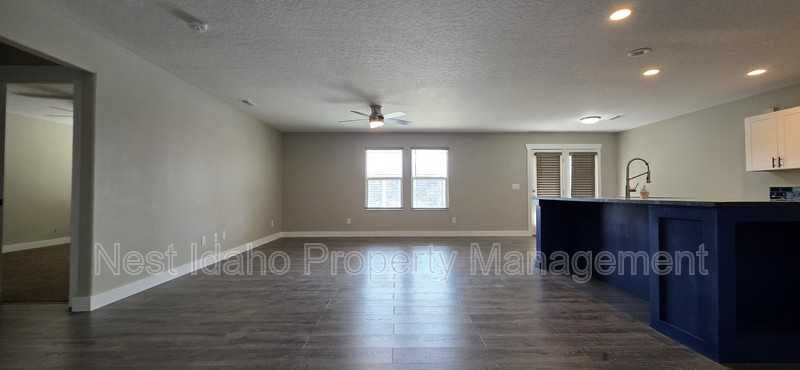 157 E Murtaugh Lake Dr - Photo 4 of 18