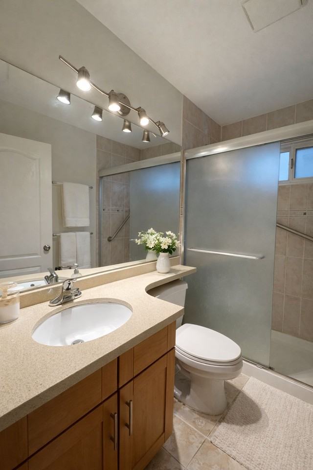 5375 Joyce Street - Photo 6 of 11