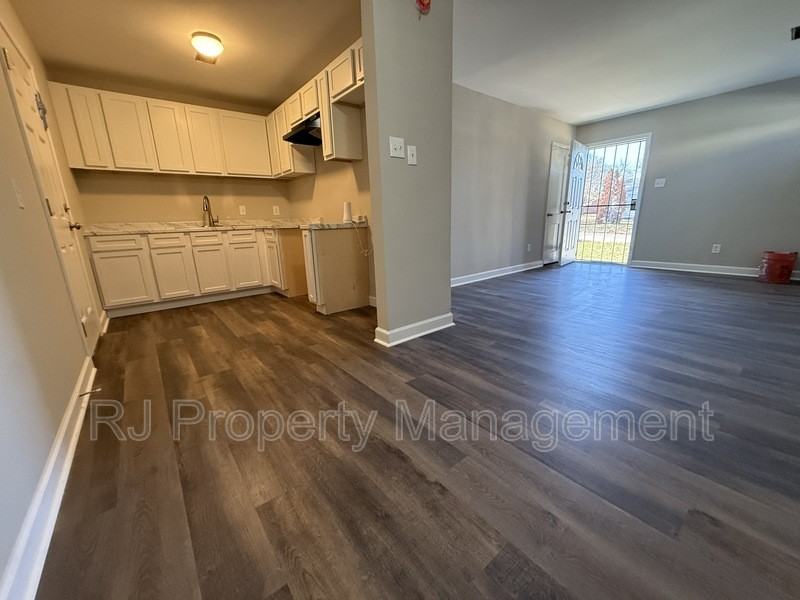 3312 Alta Rd - Photo 2 of 8