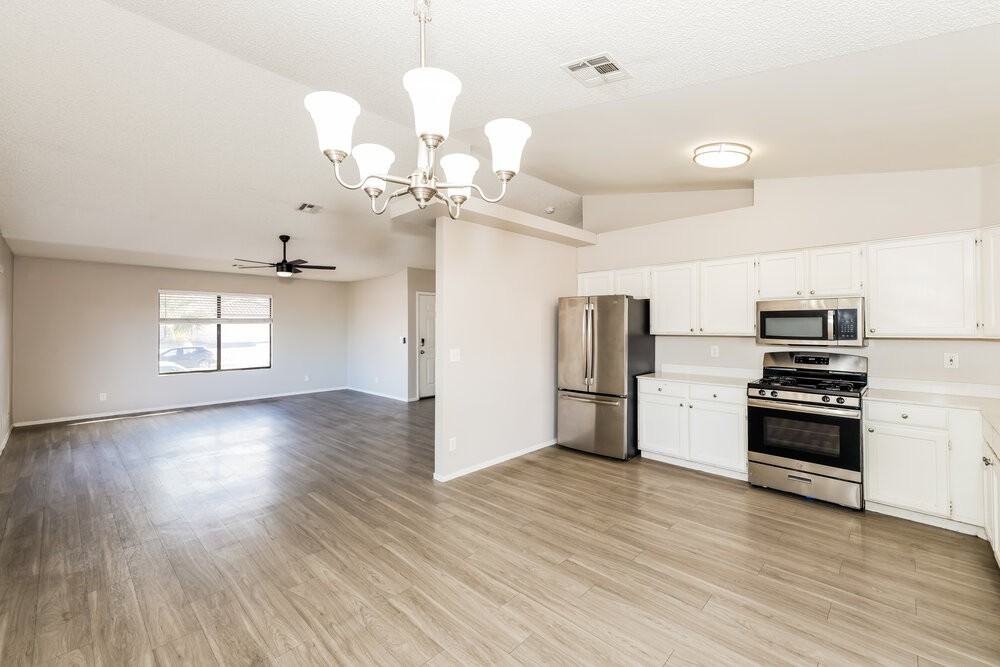 361 Clover Glen Ct - Photo 6 of 16