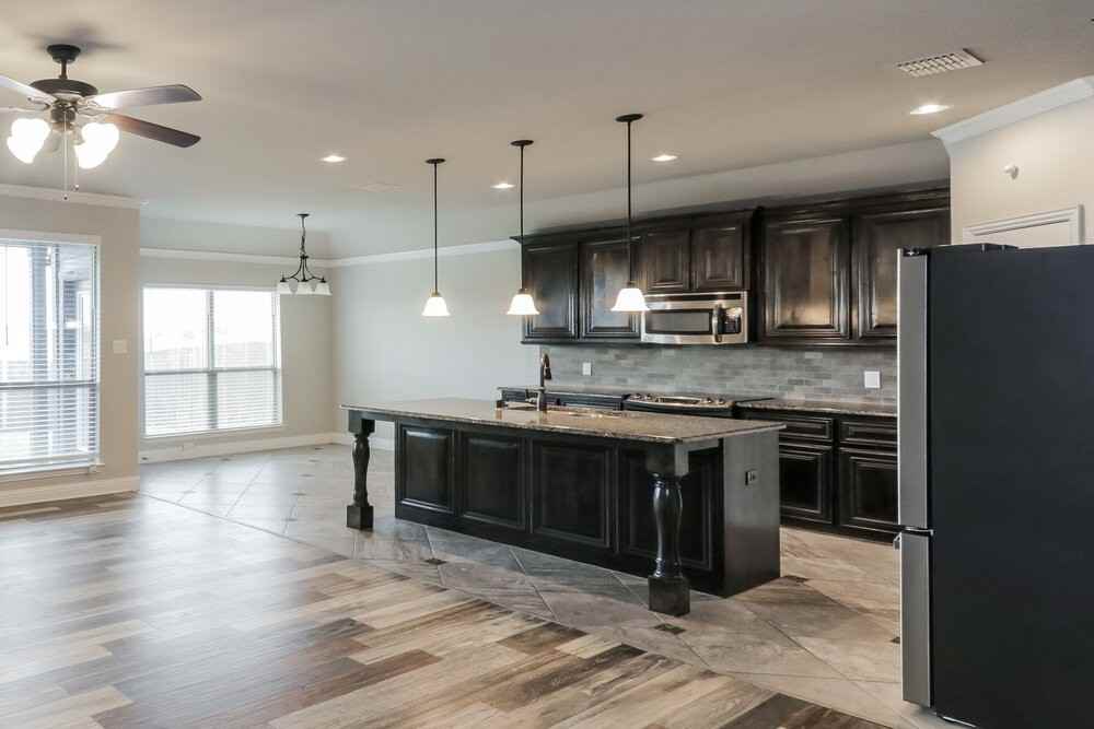 1304 River Oak Ln - Photo 6 of 19