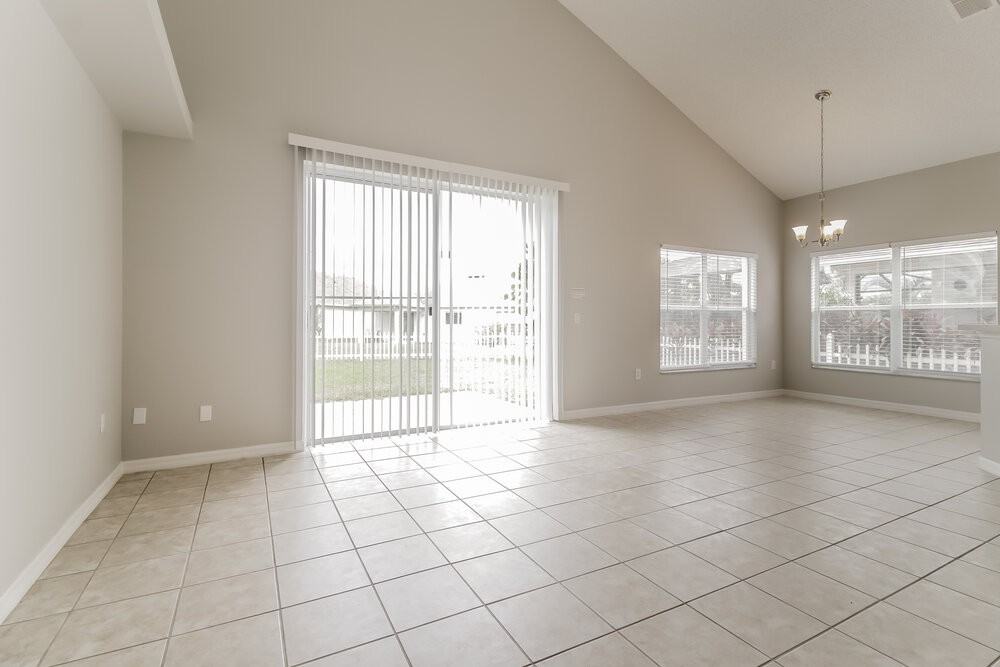 3215 Abiaka Dr - Photo 7 of 17