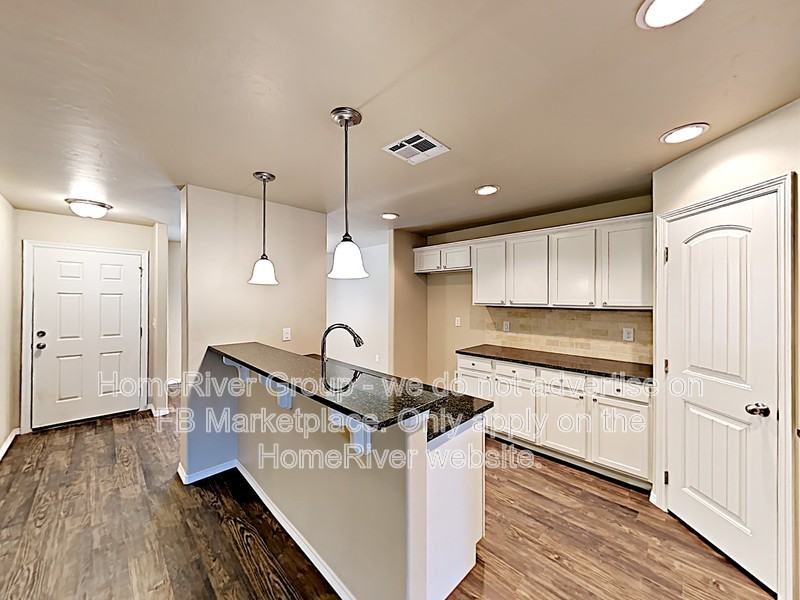 130 Saint Charles Way - Photo 5 of 19