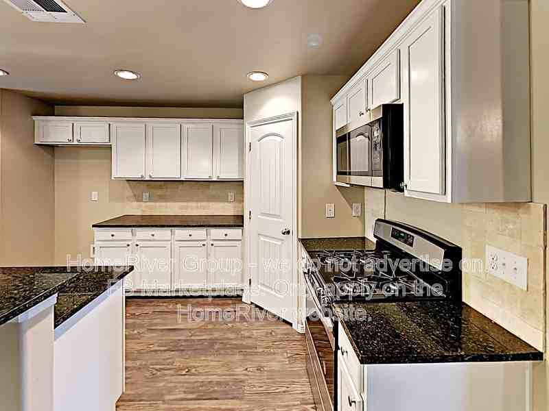 130 Saint Charles Way - Photo 6 of 19