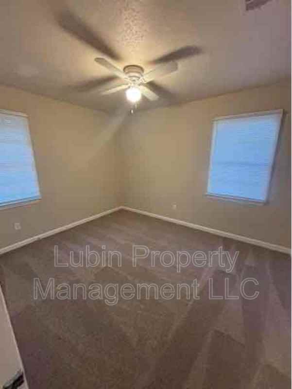 4017 Mountain Terrace St - Photo 4 of 10