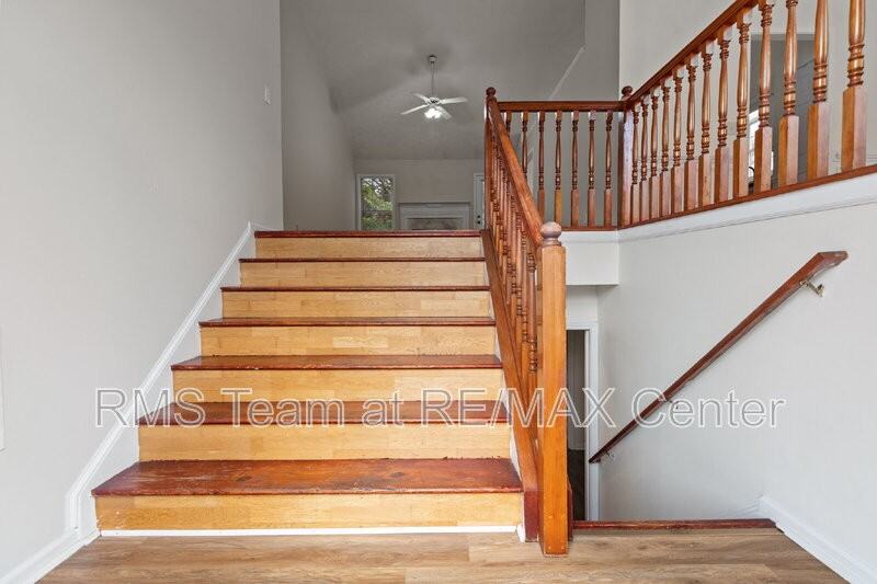 4225 Hopkins Bluff Way - Photo 2 of 43