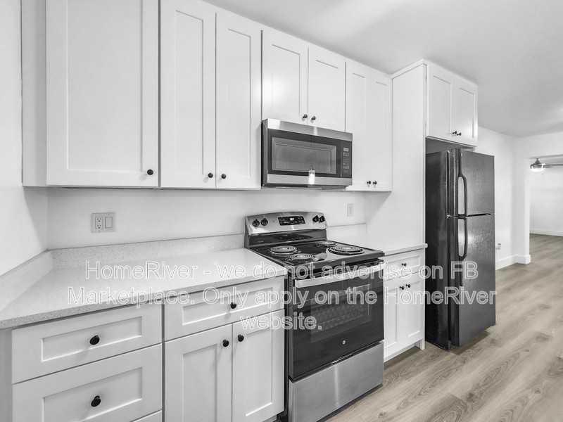 4926 Shetland Ave - Photo 7 of 26