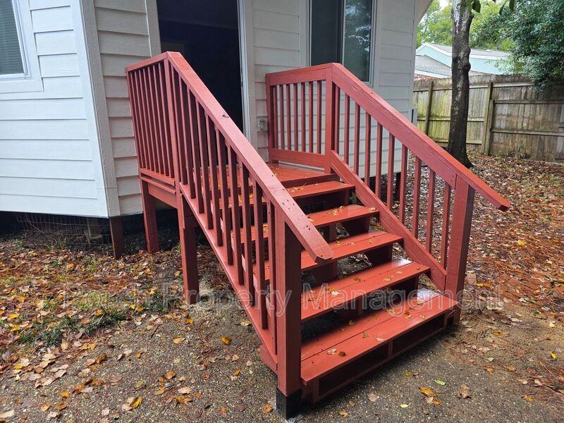 303 Shoreline Dr - Photo 7 of 35