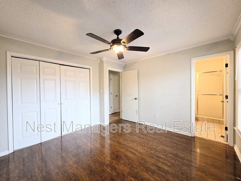 4602 Gardenwood Ct - Photo 7 of 15