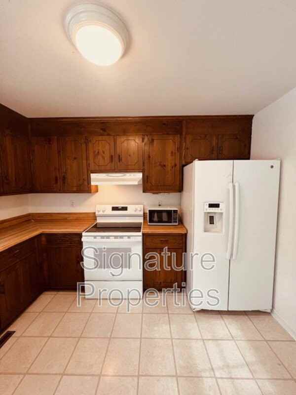 5127 Timbercreek Ct - Photo 5 of 29