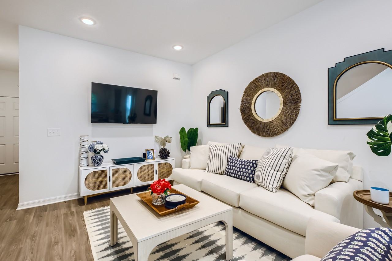 Beacon Point Townes - Photo 7 of 22