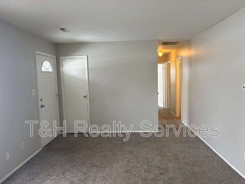 5719 W 41st Pl - Photo 5 of 22