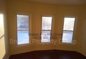 1909 N Superior St - Photo 1 of 1