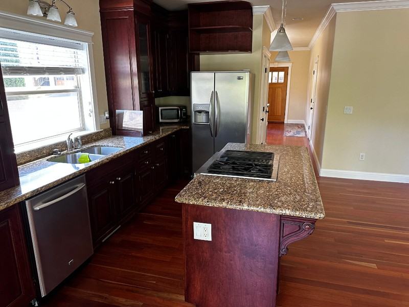 449 Park Ridge Pl - Photo 4 of 33