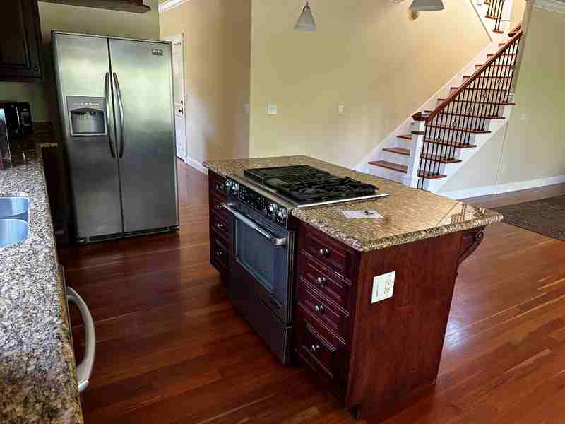 449 Park Ridge Pl - Photo 5 of 33