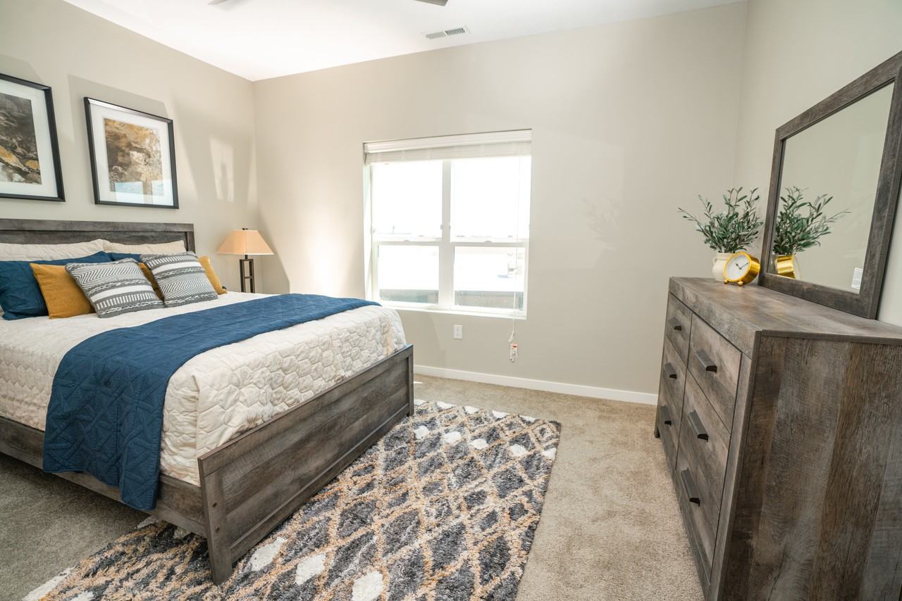 Heartland Flats Lincoln - Photo 7 of 8