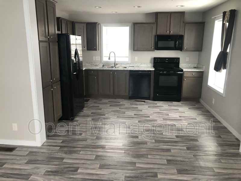 2700 Brookpark Rd - Photo 4 of 10