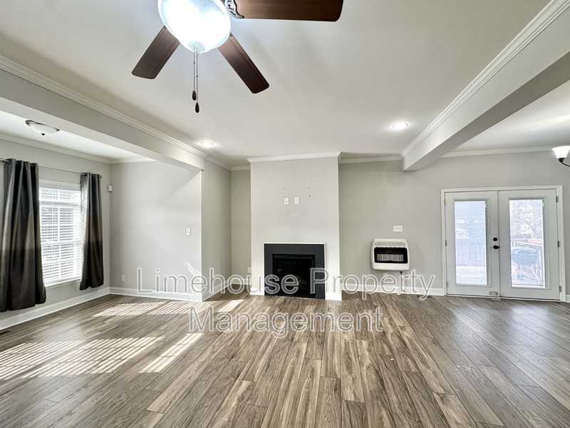 3121 Deans Ct - Photo 3 of 22