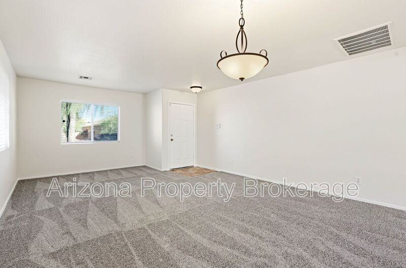 3765 E Superior Rd - Photo 4 of 29