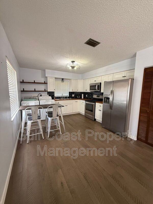 40 1st Ave - Photo 2 of 18