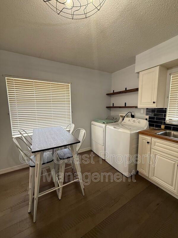 40 1st Ave - Photo 6 of 18