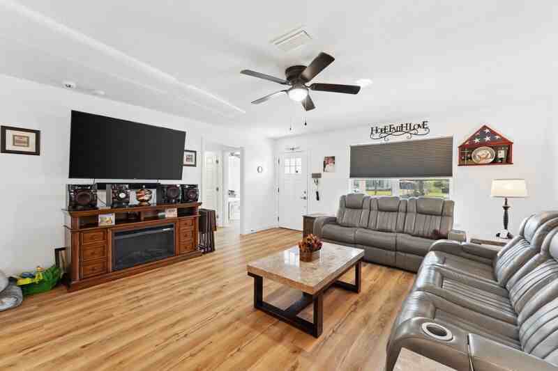 526 Camellia Ave - Photo 3 of 45