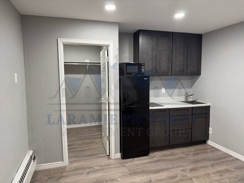 165 N 3rd St #26 - Photo 4 of 10