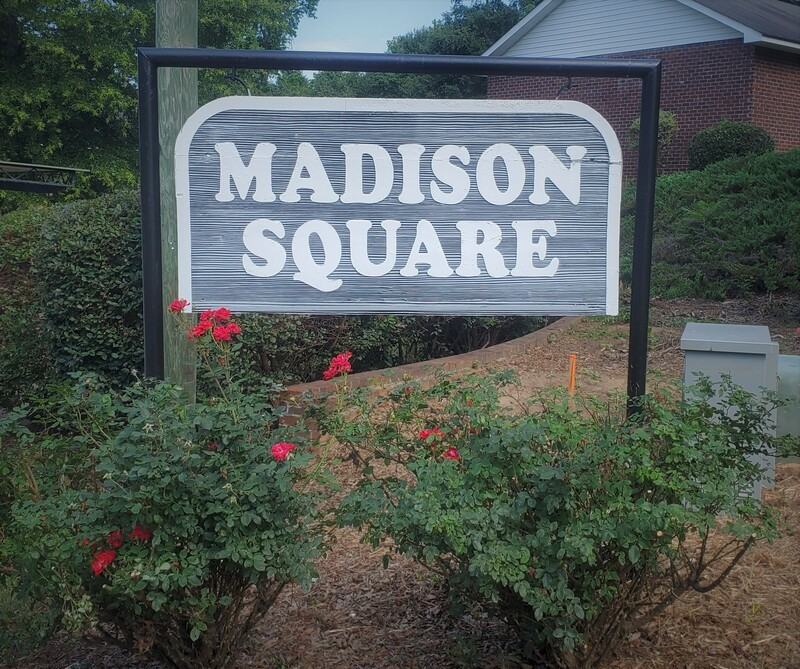 1104A Micha Way - Photo 2 of 11