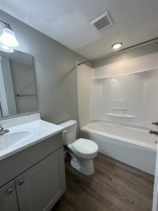 1311 Tennessee St - Photo 3 of 3