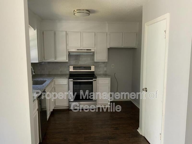 342 Devonwood Ct - Photo 3 of 8