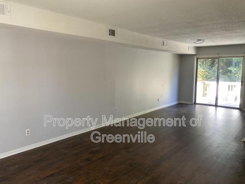 342 Devonwood Ct - Photo 4 of 8